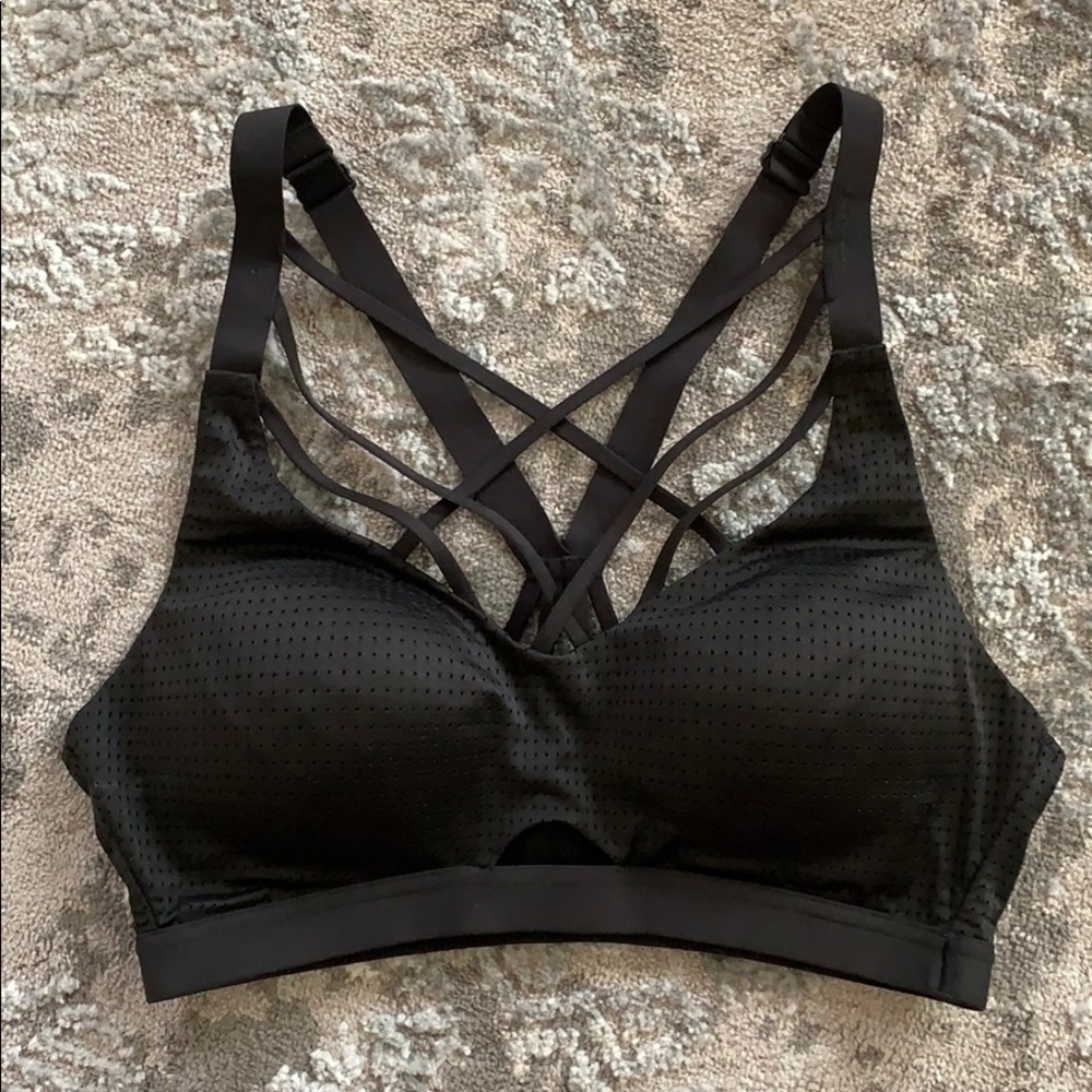 Victoria’s Secret Sport Strappy Black Sports Bra
